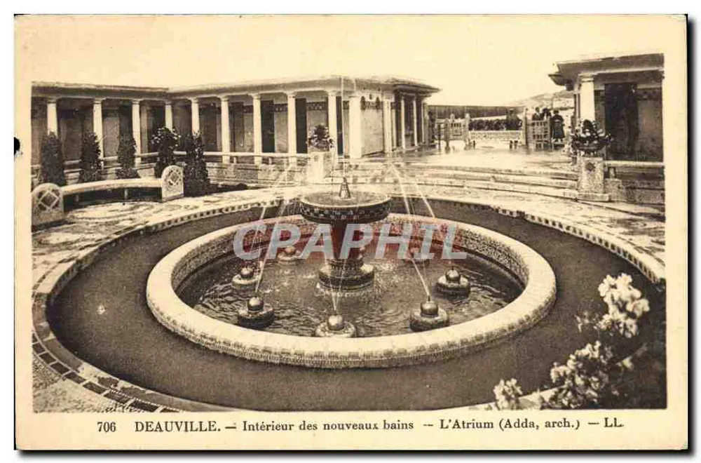 Deauville — Innenansicht der neuen Bäder — L'Atrium (Adda, arch.) — LL - Vorderseite