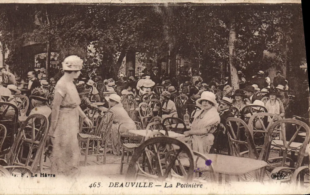 Deauville — A Potinière — F. Le Havre, n°465 - Frente