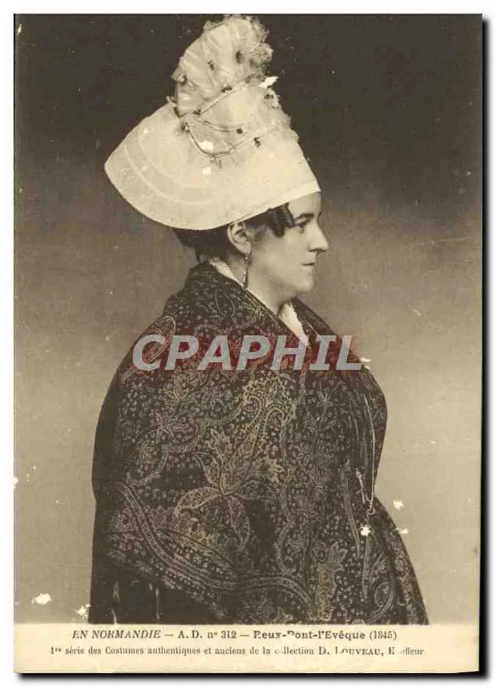 Femmes en costume normand — Feux-Pont-l'Évêque (1845) — A.D. n° 312 — Collection D. Louveau, Évreux - Recto
