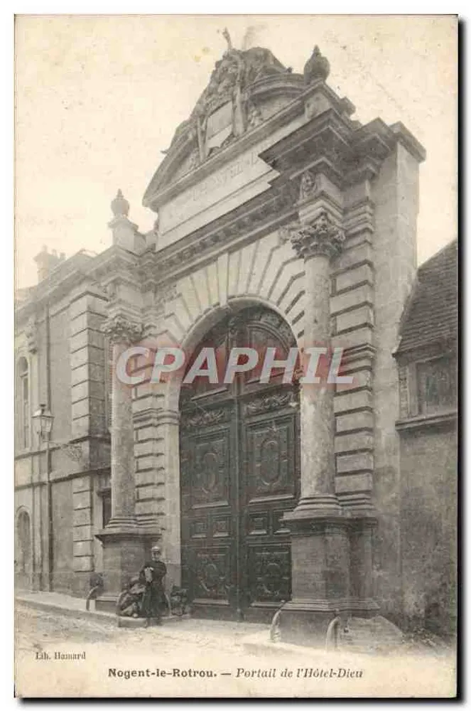 Nogent-le-Rotrou — Portal des Hôtel-Dieu - Vorderseite