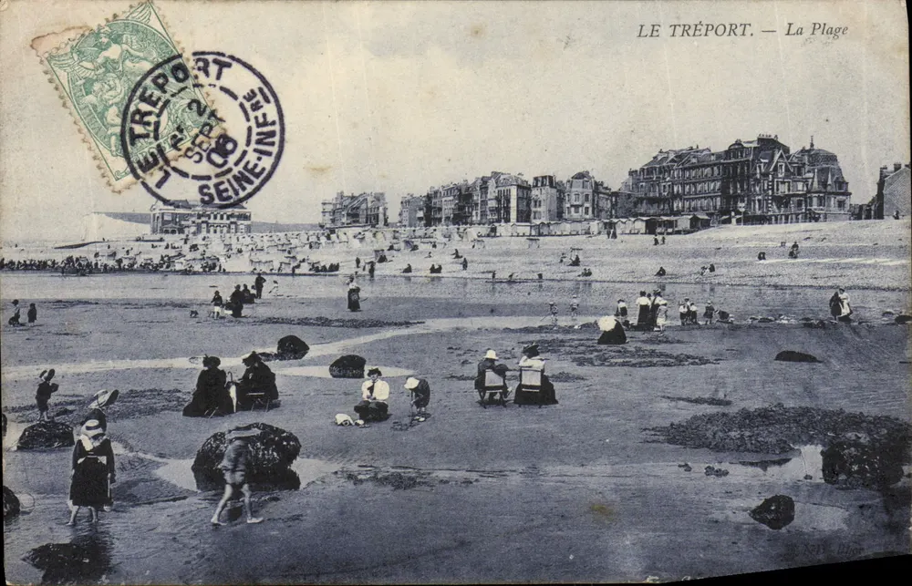 Le Tréport — A Praia — Foto - Frente