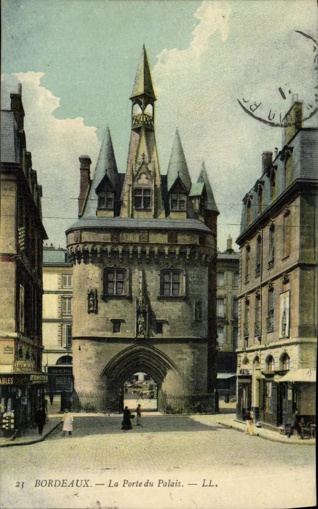 Bordeaux — La Porte du Palais — LL. - Frente