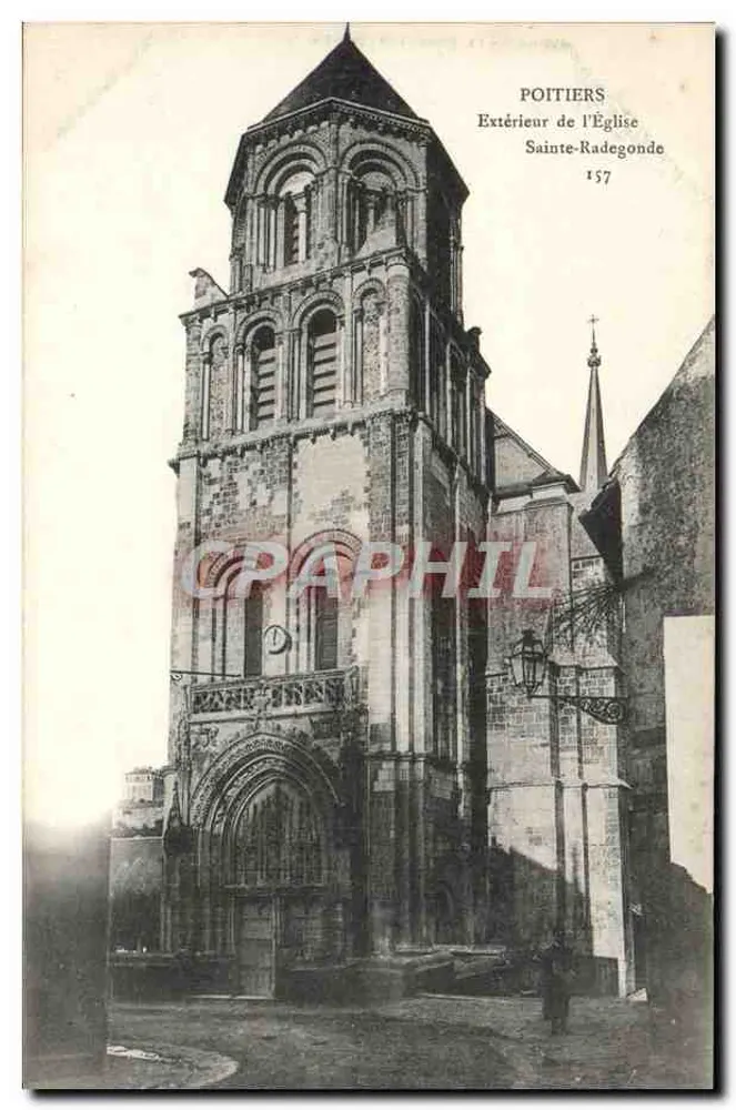 Poitiers — Äußere des Kirchens von Sainte-Radegonde — n°157 - Vorderseite