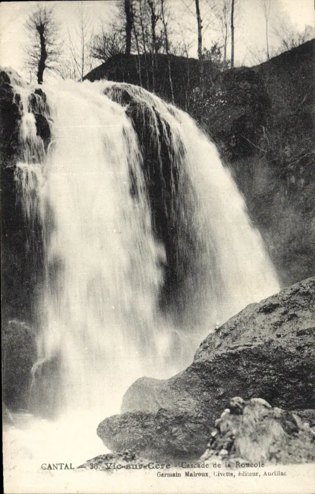 Cantal — 30. Vic-sur-Cère — Cachoeira da Roucrole — Germain Malroux, Civette, editor, Aurillac - Frente