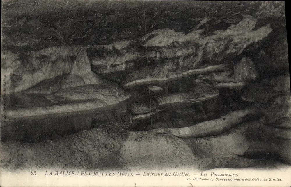 La Balme-les-Grottes (Isère) — Innenansicht der Höhlen — Les Poissonnières — H. Bonhomme, Concessionär der Céleores Höhlen - Vorderseite