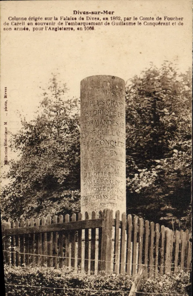 Dives-sur-Mer — Gedenkspalte von 1862 — Historische Sammlung M, photo - Vorderseite