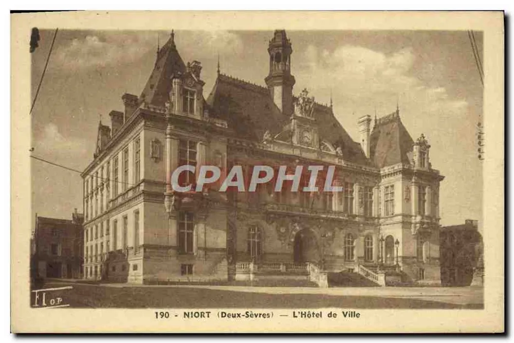 Niort (Deux-Sèvres) — La vista del Municipio — Edizioni « Flor » Marceau - Recto