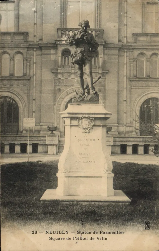 Neuilly-sur-Seine — Statue von Parmentier — Avis - Vorderseite