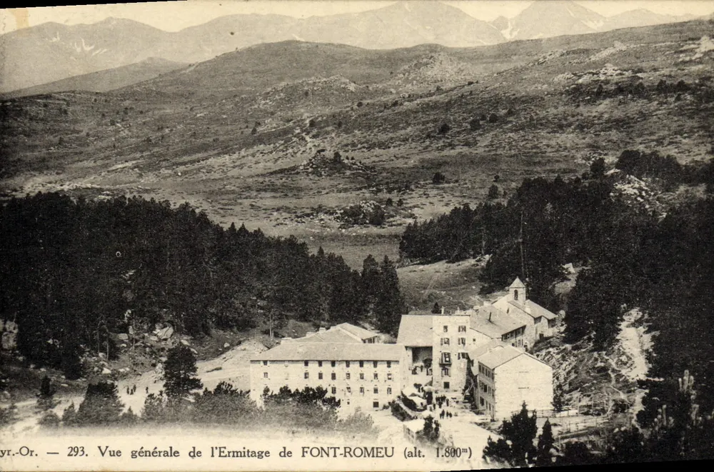 Visão geral do Ermitage de FONT-ROMEU (alt. 1.800m) — Editor: Pyr.-Or. — N° 293 - Frente