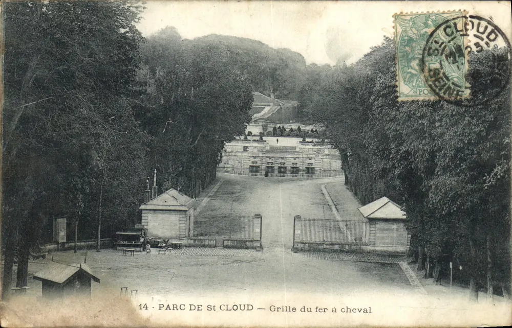 Parc de St Cloud — Grille du fer à cheval — éditeur P. MARMUSE, n°14 - Frente