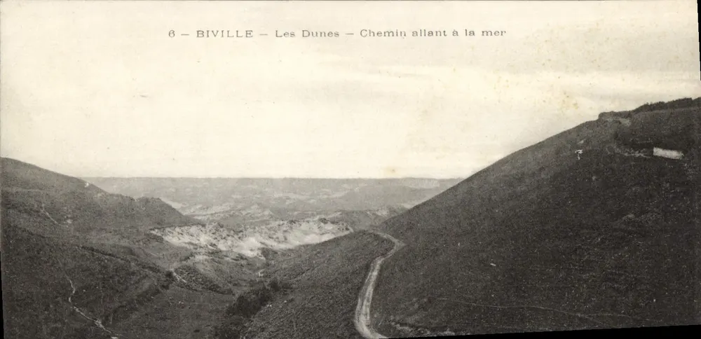 Biville — The Dunes — Path Leading to the Sea — n° 50 - Front