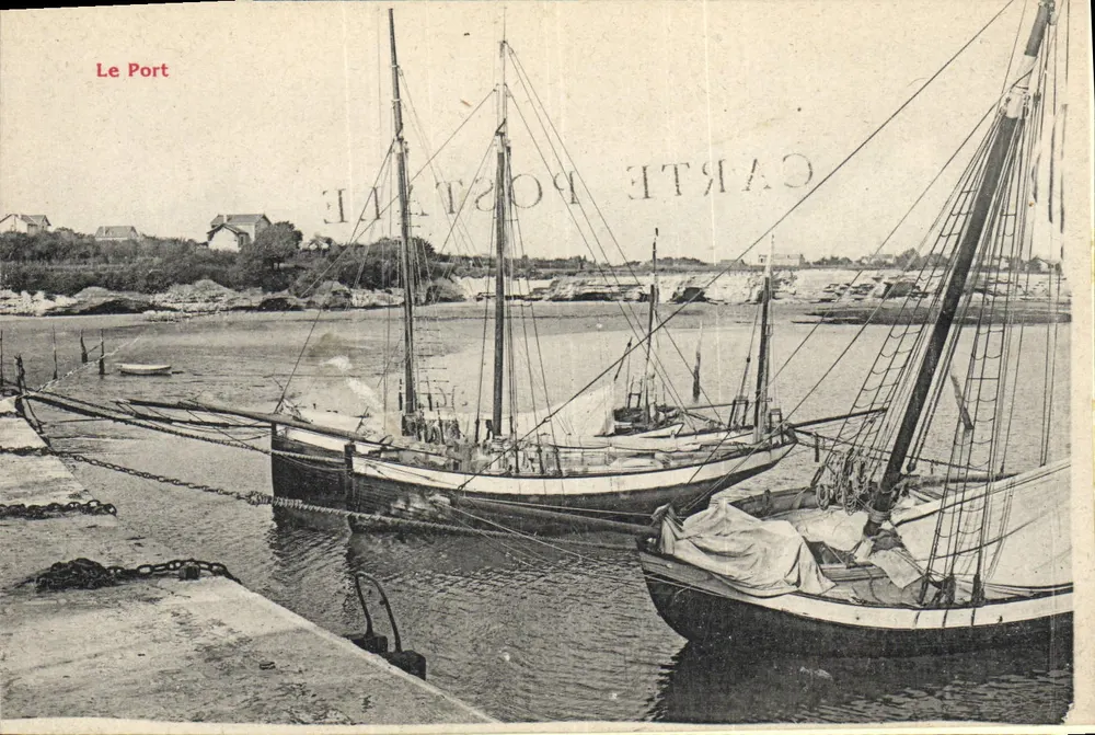 Le Port — Porto de pesca com vários barcos — Carte postale - Frente