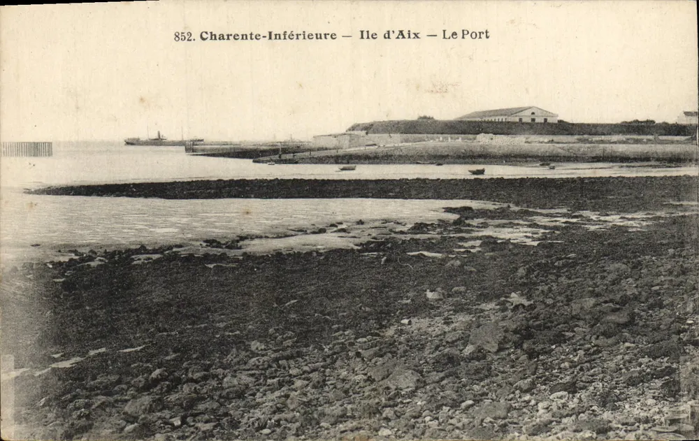 Ilha de Aix — O Porto — Charente-Inférieure — n° 852 - Frente
