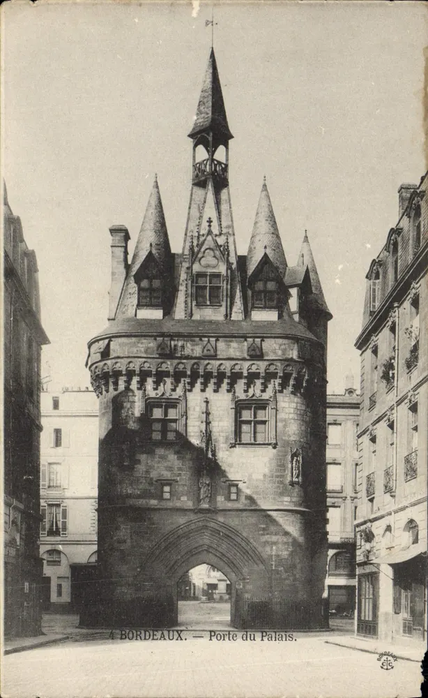 Bordeaux — Porta do Palácio — editor B. L. & Cie, n°4 - Frente