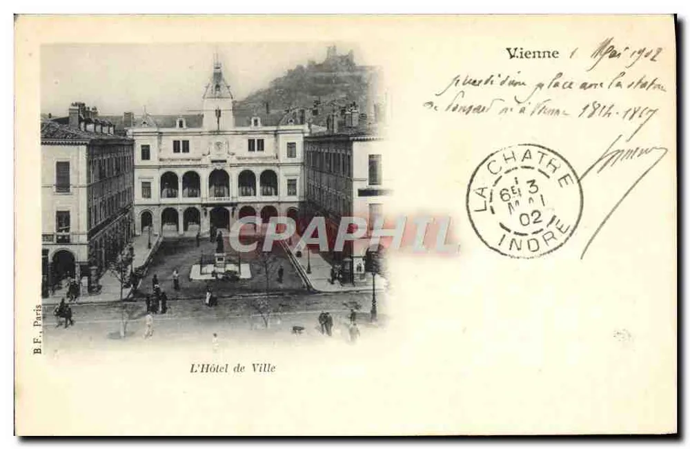 L'Hôtel de Ville — Vienne, Indre — B.F. Paris - Voorkant