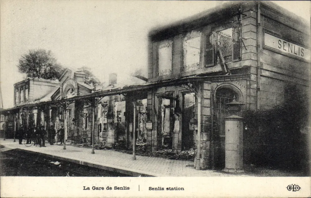 Die Station von Senlis — zerstörte Station — Verleger ELD, Seriennummer nicht sichtbar - Vorderseite