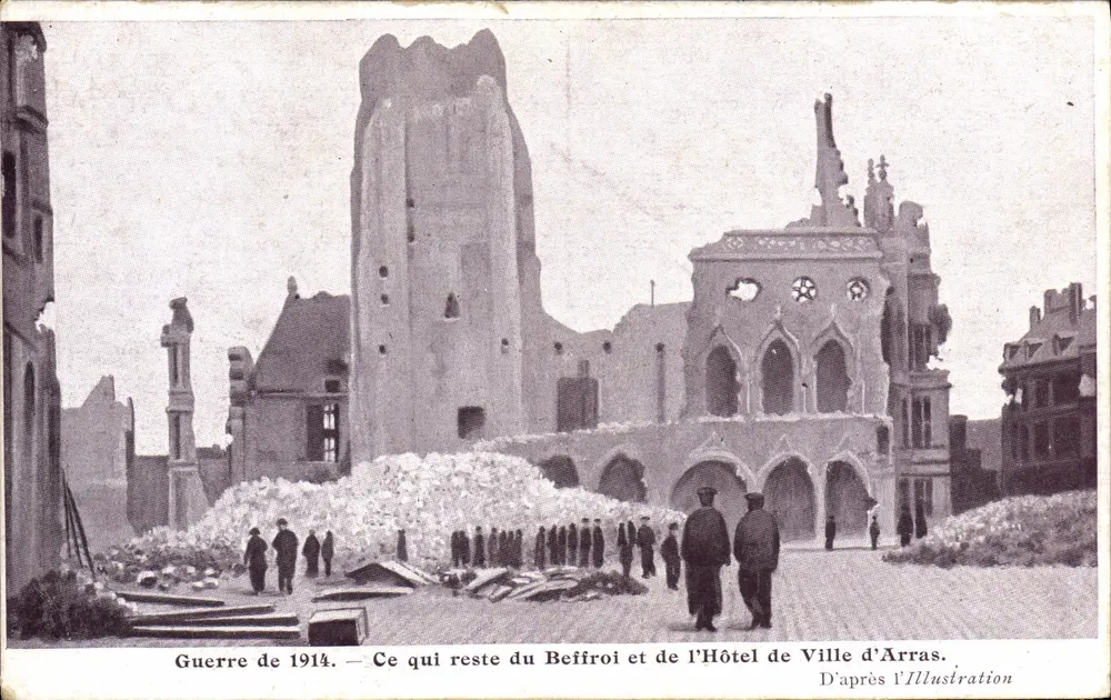 Arras — Ruinen des Glockenturms und Rathauses nach dem Krieg 1914 — Nach Illustration - Vorderseite