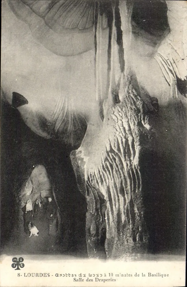 Lourdes - Lourdes-Höhlen - Saal der Draperien — MT & Cie, Nr. 8 - Vorderseite