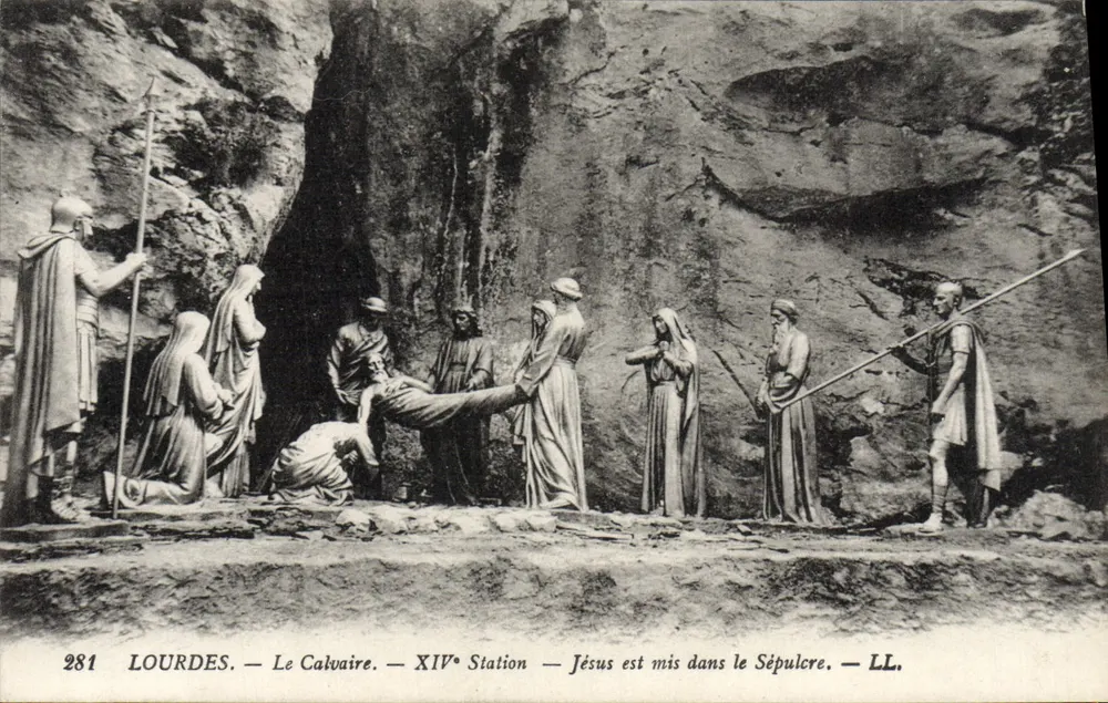 Lourdes — Das Calvary — vierzehnte Station — Jesus wird in das Grab gelegt — LL. - Vorderseite