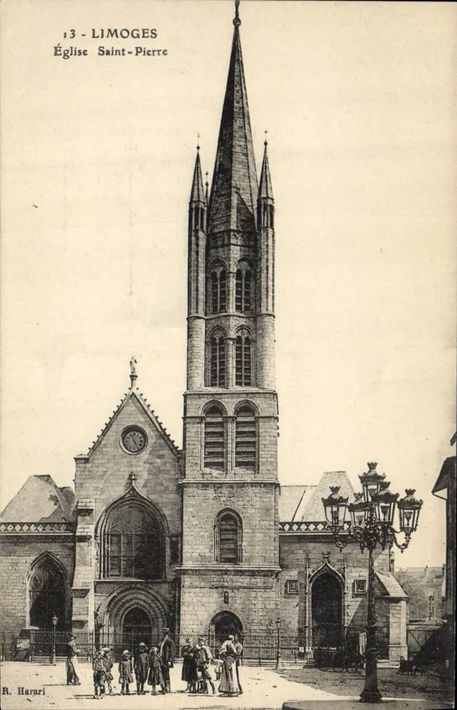 Limoges — Igreja de São Pedro — R. Harari, n°13 - Frente