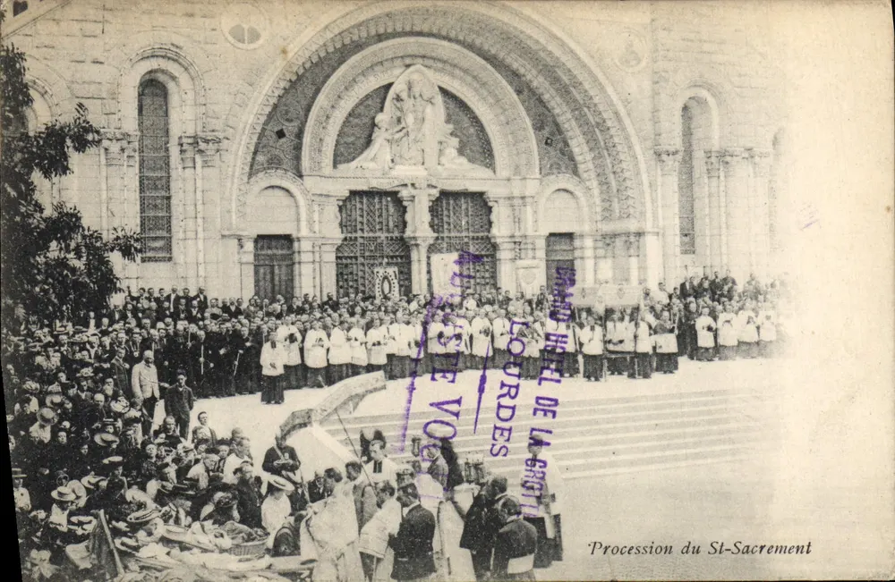 Processão do Santo Sacramento — Lourdes — editor: Hotel de la Croix - Frente
