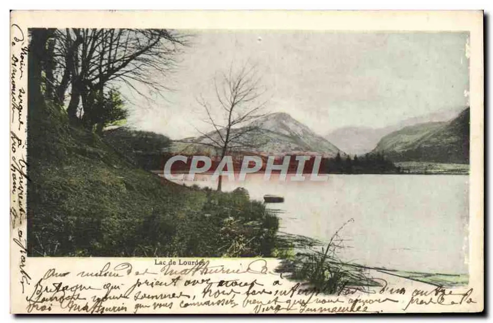 Lago de Lourdes — vista do lago e do Monte Toubet — editor não visível - Frente