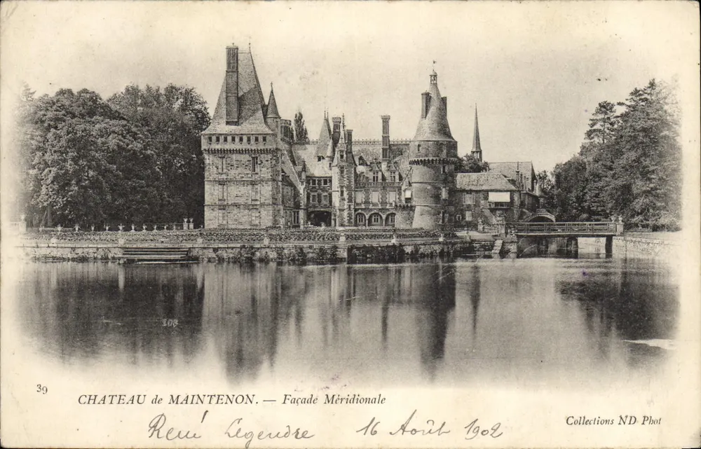 Castelo de Maintenon — Facha Meridional — Collections ND Phot - Frente