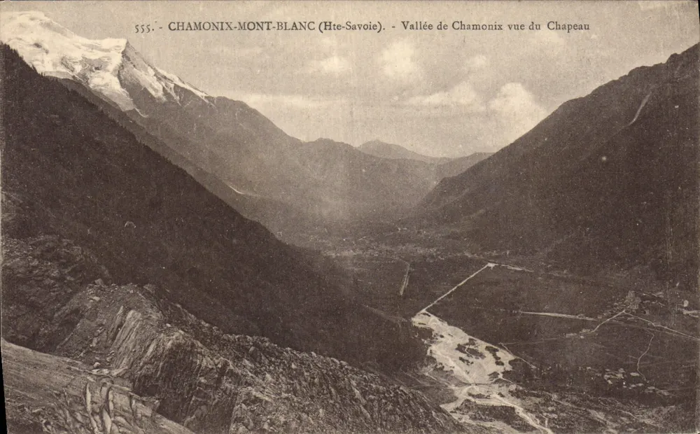 Chamonix-Mont-Blanc (Hte-Savoie) — Vallée de Chamonix von Le Chapeau aus gesehen — Serie 555, Verleger L. Faures - Vorderseite