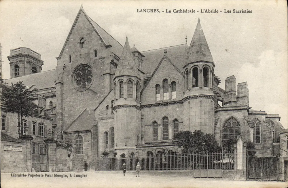 Langres - A Catedral - A Abside - As Sacristias — Librairie-Papeterie Paul Mongin, em Langres - Frente