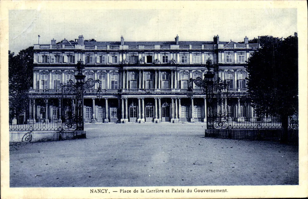NANCY — Place de la Carrière und Palast des Regierungs - Vorderseite