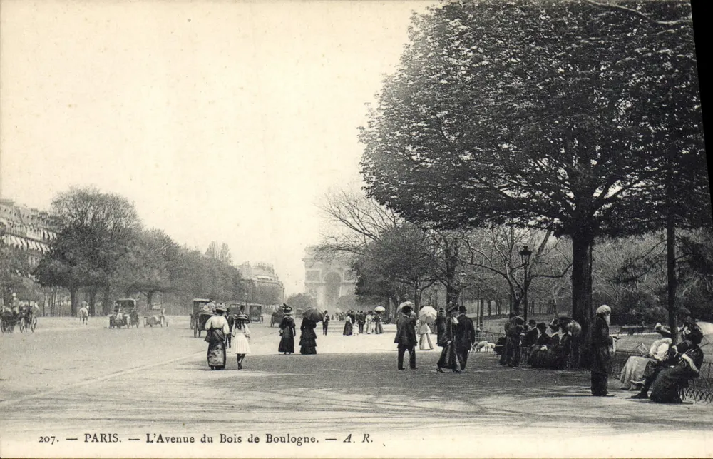 Paris — Avenue du Bois de Boulogne — A. R. n° 207 - Vorderseite