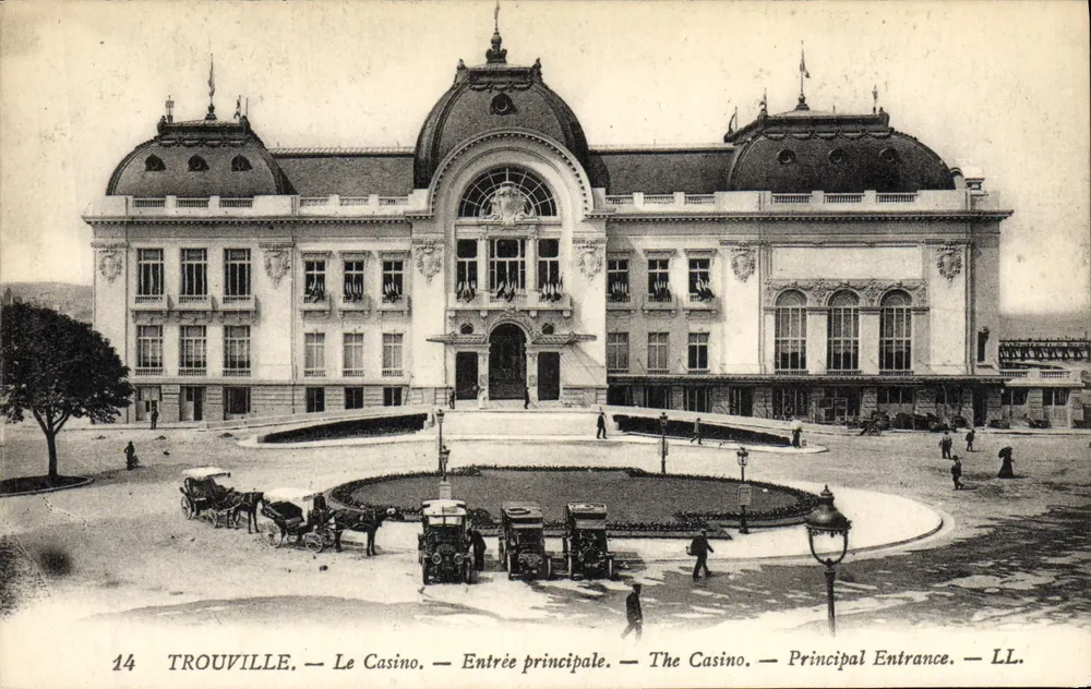 TROUVILLE — Das Casino — Haupteingang — LL. — N° 14 - Vorderseite