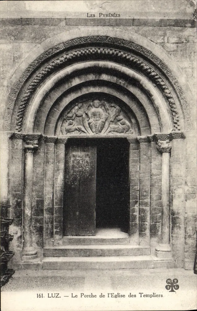 Luz — Der Portal der Templerkirche — Die Pyrenäen - Vorderseite