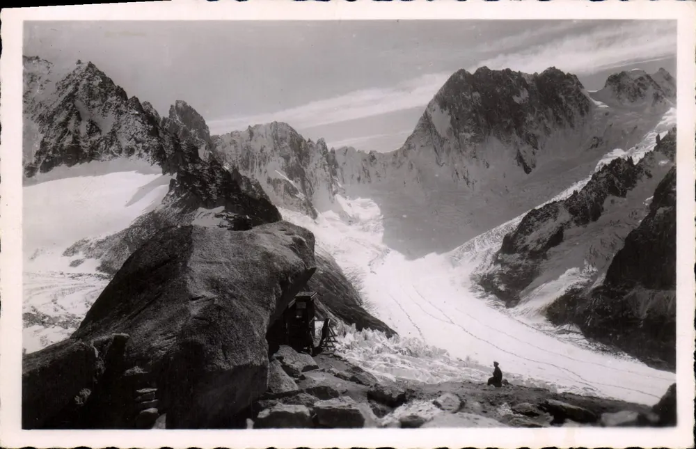 Massiv der Grandes Jorasses von der Couvert-Hütte aus gesehen — Foto veröffentlicht in Chamonix (Haute-Savoie) — Nr. (53) - Vorderseite