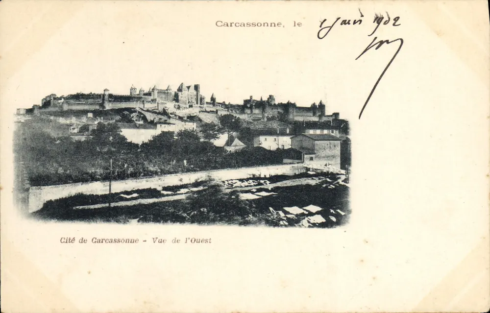 Carcassonne — Uitzicht van het westen — Onbekende uitgever, serie-nummer niet zichtbaar - Voorkant
