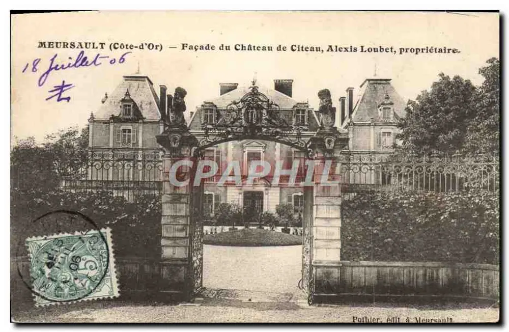 Meursault (Côte-d'Or) — Fassade des Schlosses Citeau, Alexis Loubet, Eigentümer. - Vorderseite