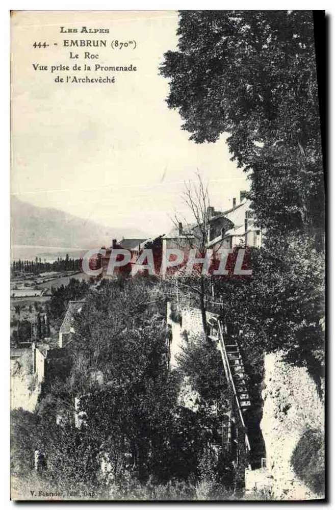 Die Alpen - Embrun (870m) - Blick vom Promenade de l'Archevêché - Vorderseite