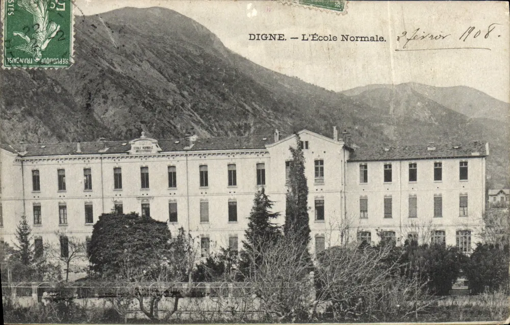 Digne — L'École Normale — Éditeur : POSTALE - Frente