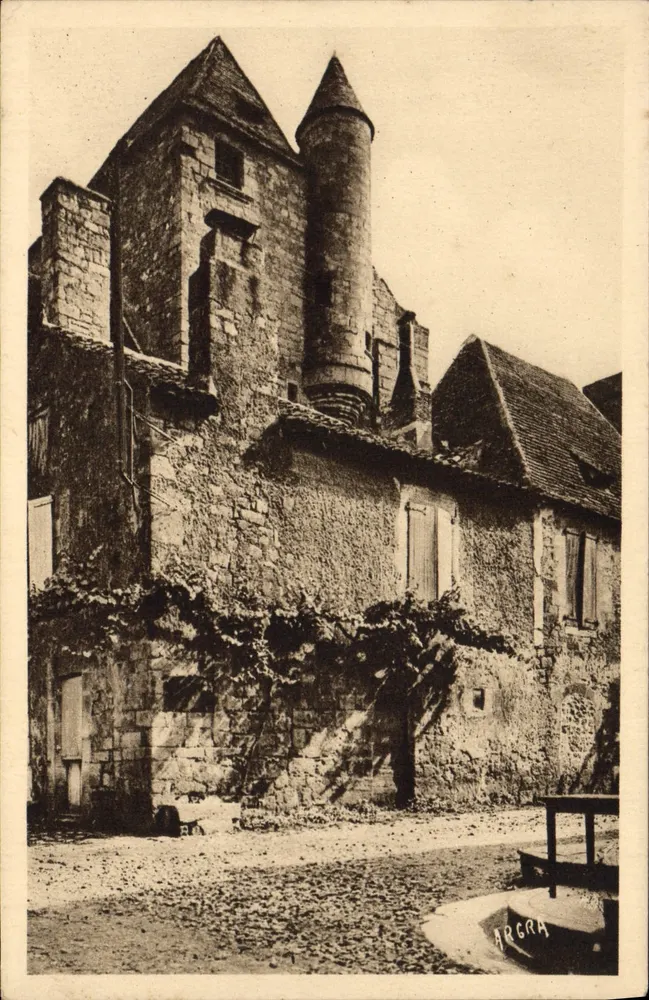 Arggra — Vista da casa do governador — Les Arts Graphiques, DOMME (Dordogne) - Frente