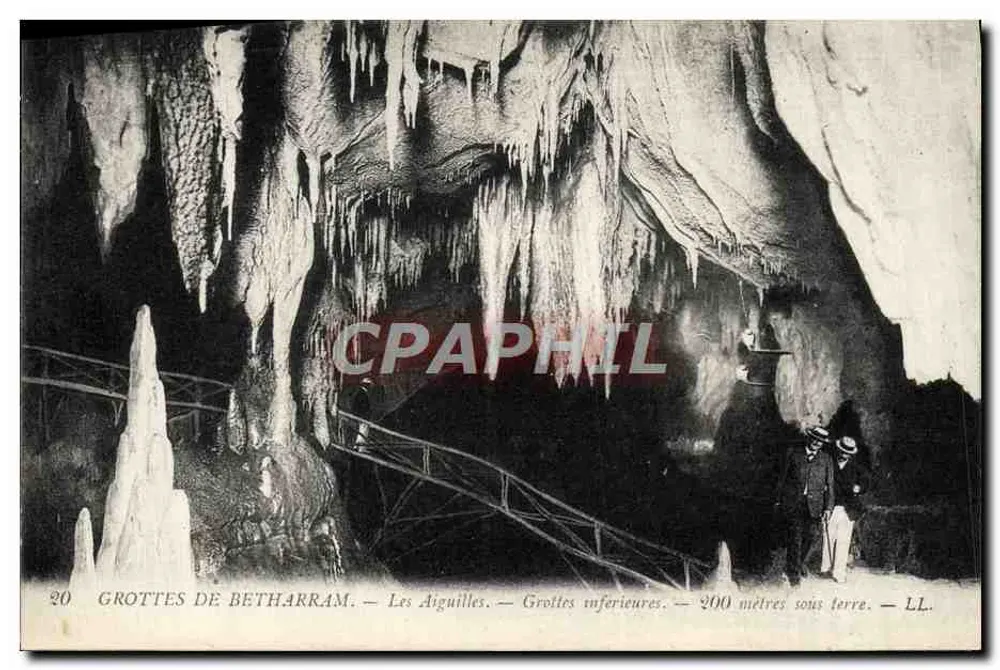 Höhlen von Betharram — Die Nadeln — Unterhöhlen — 200 Meter unter der Erde — LL. - Vorderseite