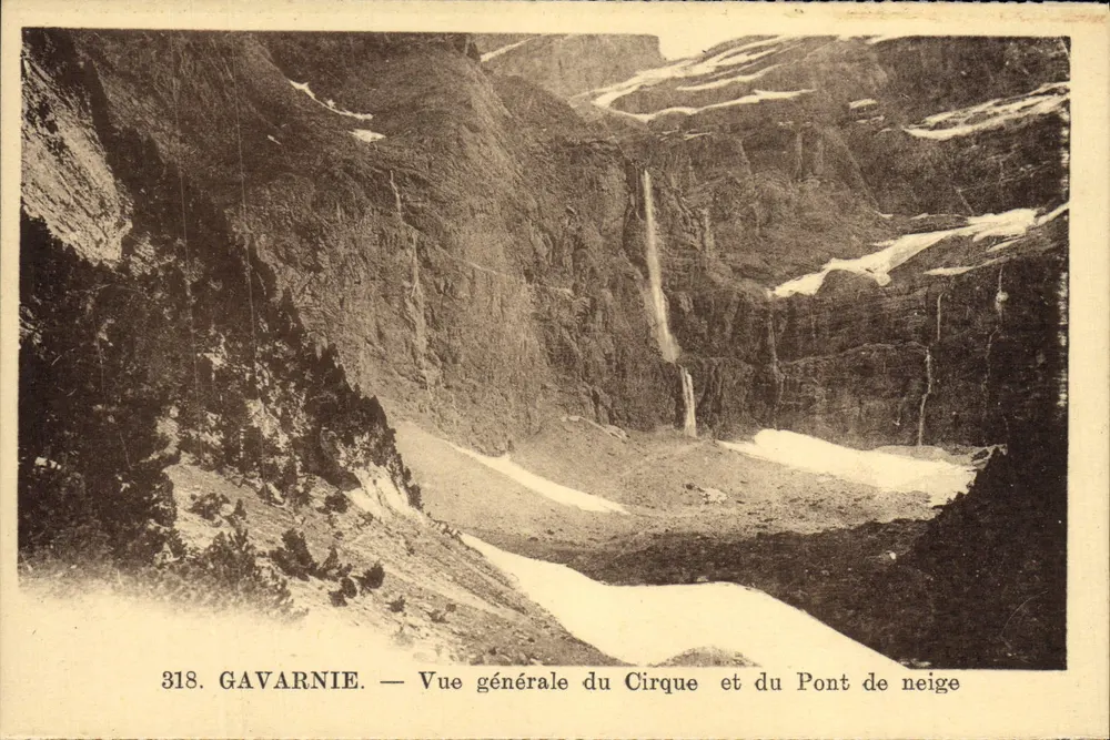 Gavarnie — Allgemeiner Blick auf den Cirque und die Schneebrücke — n° 318 - Vorderseite
