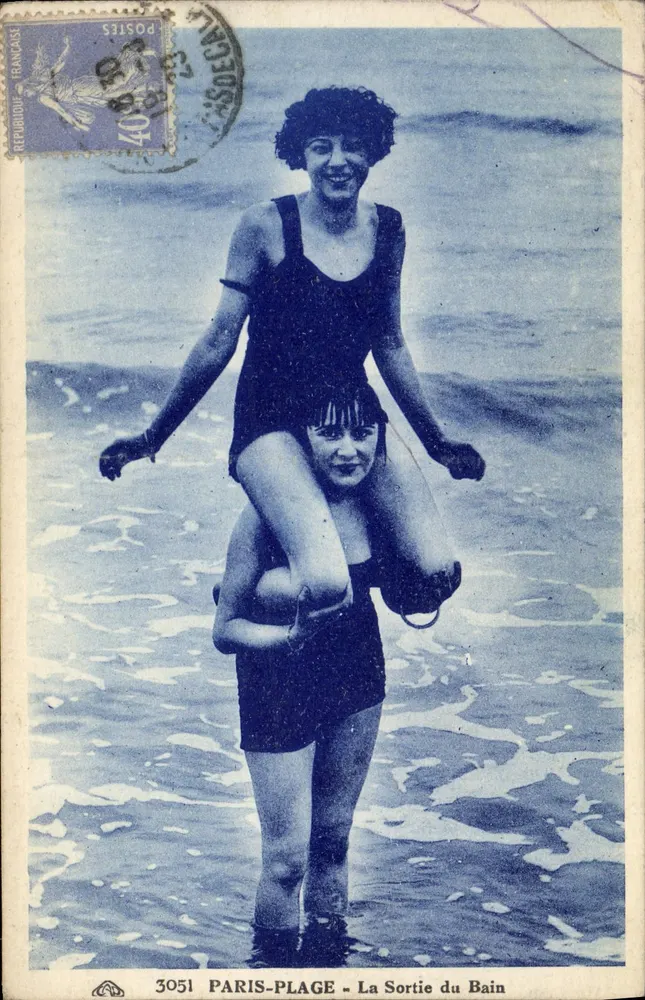 PARIS-PLAGE - La salida del baño — editor Paris-Plage, n.º 3051 - Anverso