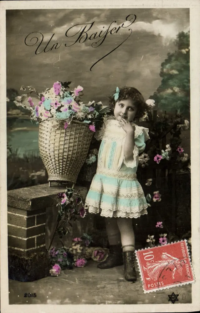 Niña — con cesto de flores — editor desconocido, número de serie no visible - Anverso