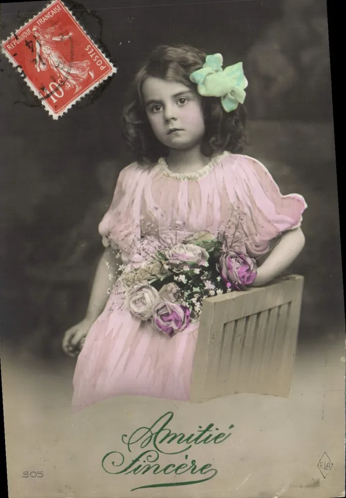 Mädchen in rosa Kleid mit Blumenstrauß — Verlag E. LAY, Nr. 505 - Vorderseite