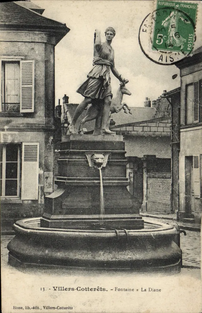 Villers-Cotterêts — Fontäne « La Diane » — Risse, lib.-édit., Villers-Cotterêts - Vorderseite