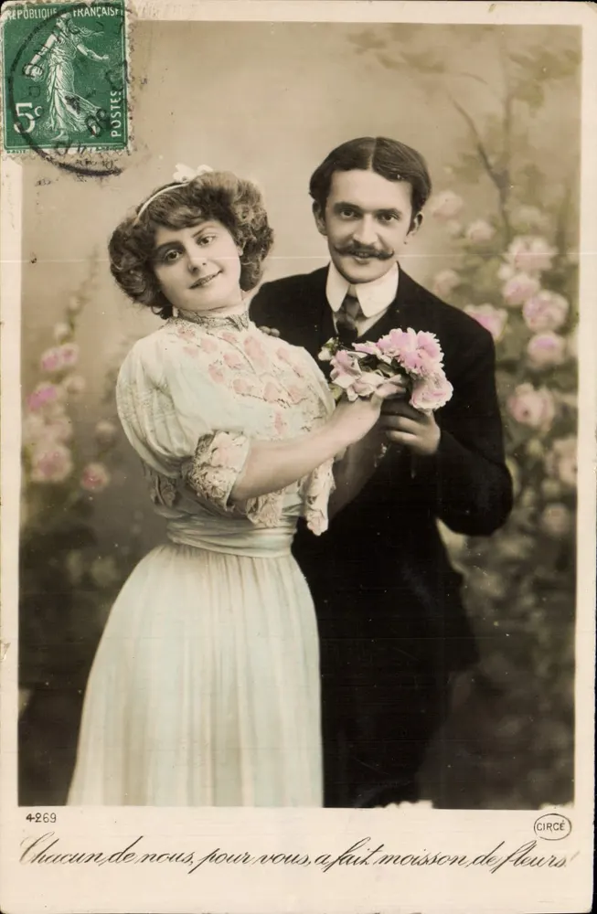 Paar in historischem Kleid — Jeder von uns, für Sie, hat eine Ernte von Blumen geerntet — CIRCÉ, n°4269 - Vorderseite