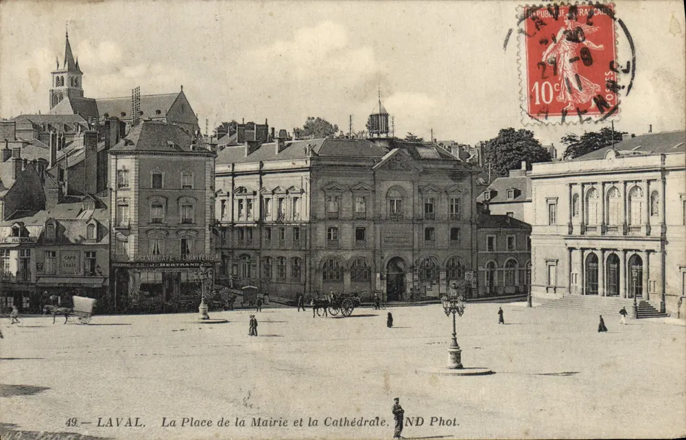 Marktplatz und die Kathedrale — La Vallée — ND Phot. - Vorderseite