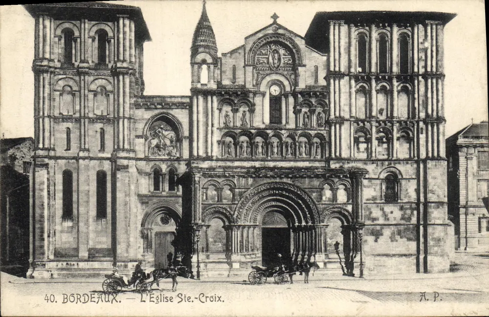 Bordeaux — A Igreja de Santa Cruz — A.P. - Frente