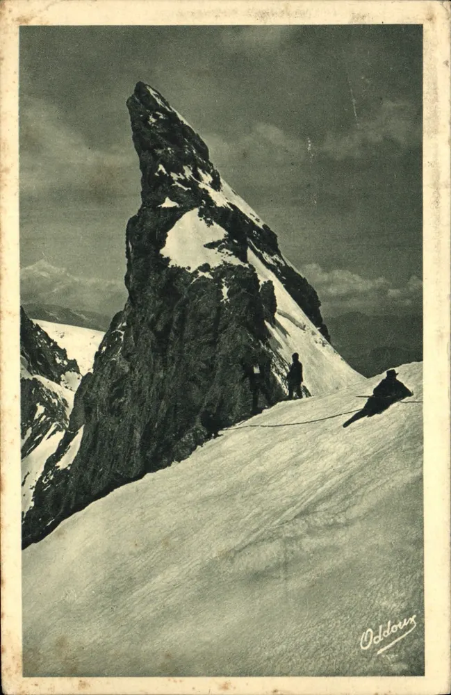 Dôme de Digu (3974 m) — vista alpina com escaladores — G. Oddoux - Frente