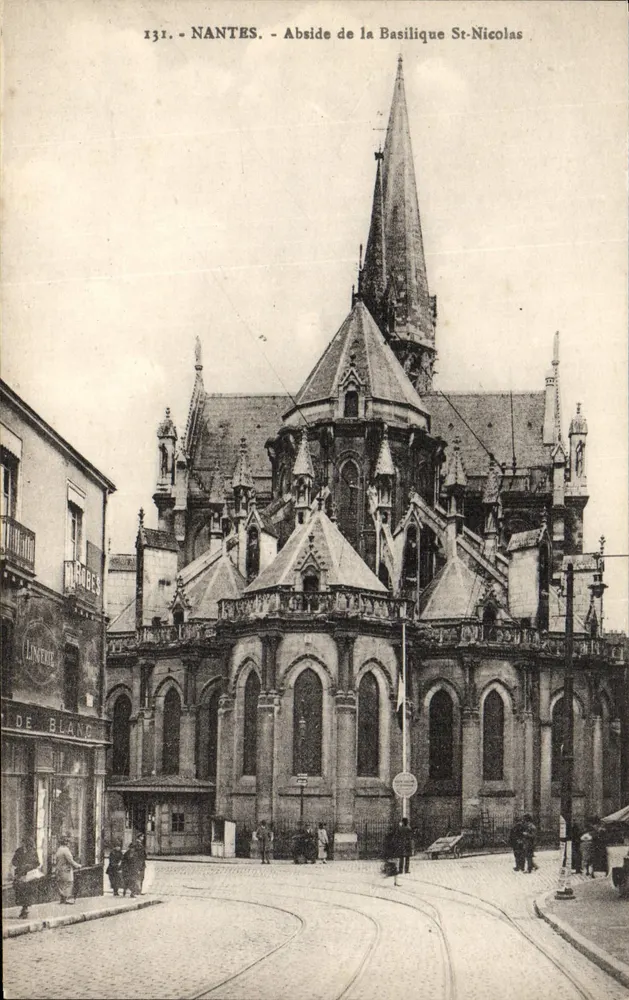 NANTES - Abside da Basílica São Nicolau — editor Luneuil & De Blanc, n° 131 - Frente